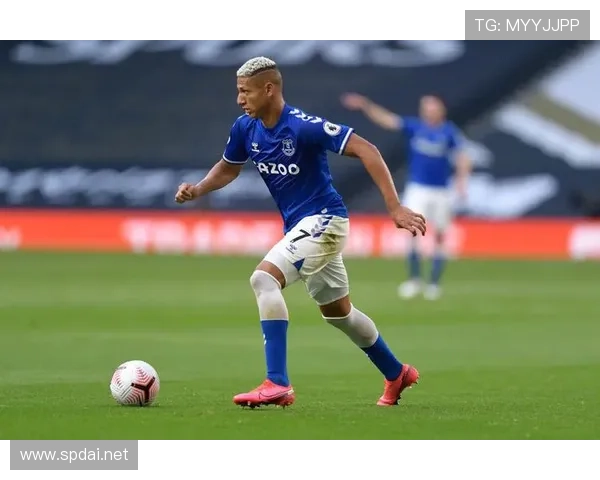 巴黎高位压迫反成防线软肋,一压就穿问题已逐步反映至比赛走势