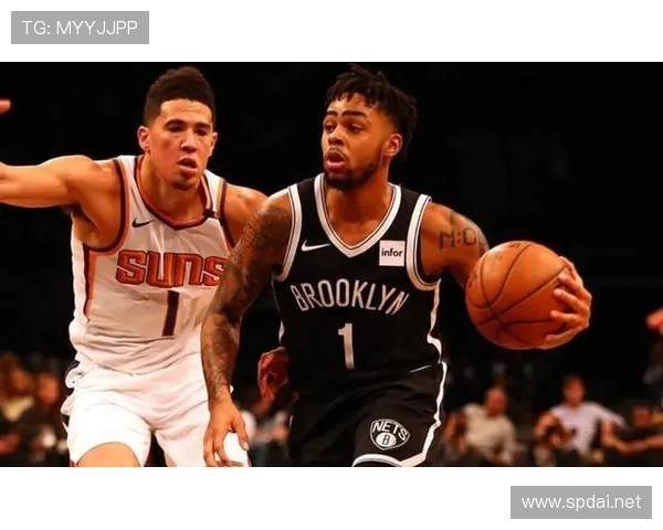 德文·布克真是赛场上铁血硬汉，私下却是买买买停不下来的剁手达人！