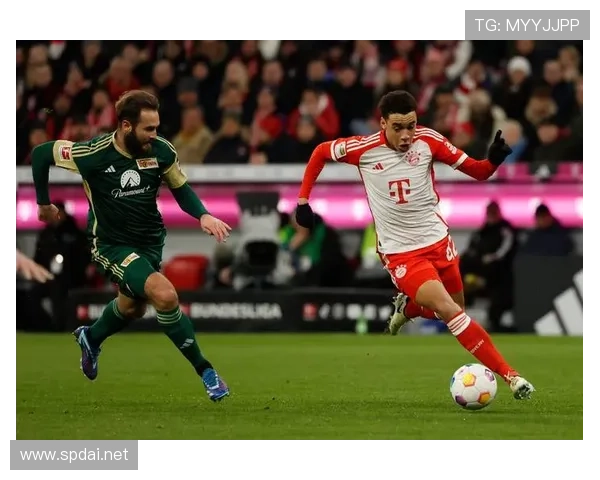 连胜背后，拜仁的结构性问题真的藏得住吗？